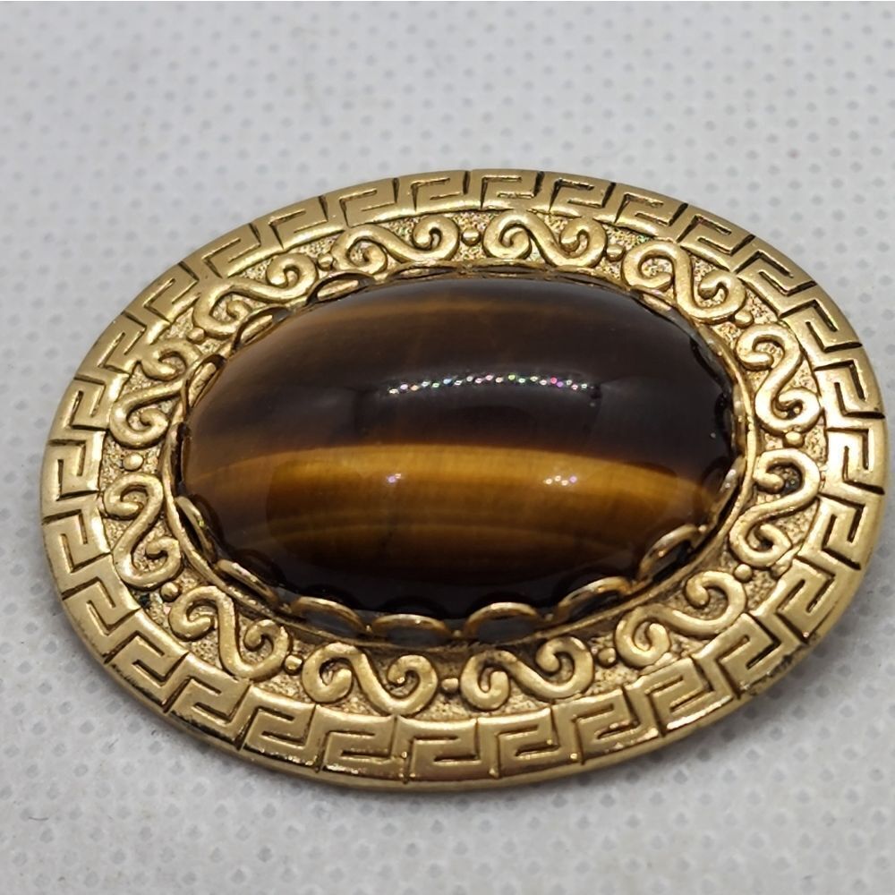 Vintage Gold Tone Tiger's Eye Gemstone Brooch